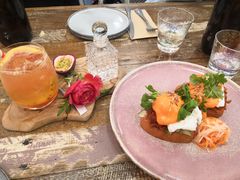 -FLOVIE FLORIST CAFE