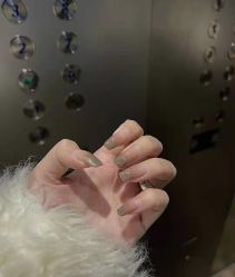 -CM.Nail美甲美睫