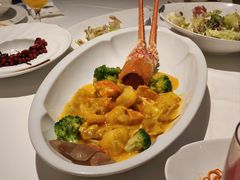 -悦泰环球美食自助(金茂旗舰店)
