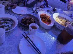 -巴特餐饮6加1音乐餐吧·新疆菜