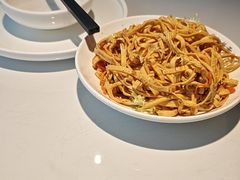 -江渔儿酸菜鱼(万科东荟城店)