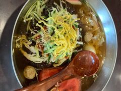 -服务大楼冷面(延大店)