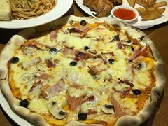 -JINNS锦时 steak&pizza(浸信会礼拜堂旧址店)