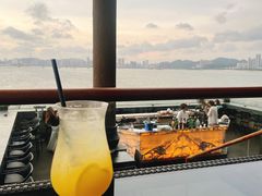 柠檬梳打-影吧•悬崖海景(珠海凤凰湾悦椿酒店)