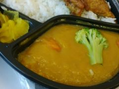 -全家便利店(桂平路店)