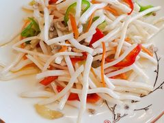 芦苇根炒肉丝-梦缘水乡·湖景餐厅