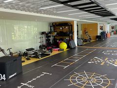 -超鹿运动(五四路恒力城店)