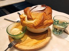 -港丽餐厅(高德置地店)