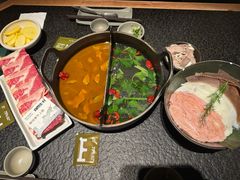 -三出山火锅(南京万象天地店)