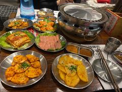 -悟能八戒烤肉自助(秦隆步行街店)