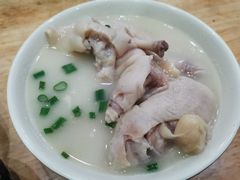 -雷祖芳老妈蹄花店