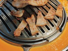 -青瓦炭韩潮烤肉(花园道店)