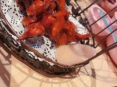 秘制脆皮乳鸽-避风塘(百联东郊店)