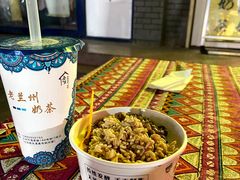 绿豆甜胚酸奶-桥门程记(兰州南关夜市店)