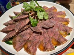 酱牛肉-四姐妹东北饺子(沙尾路店)