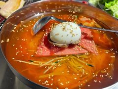 -马路牙子地桌烤肉(工体店)