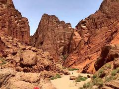 -天山神秘大峡谷