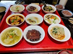 -蓝田九大碗民俗食府(蓝田店)