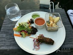 -WOLFGANG PUCK KITCHEN & BAR(迪士尼小镇店)