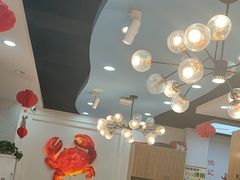 -休记光头香辣蟹干锅(绵竹店)