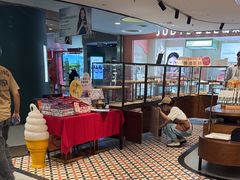 -CARINO BAKERY&CAFE(人广来福士店)