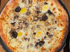 黑松露蘑菇pizza-MOMENTI手工意面(晶耀前滩店)