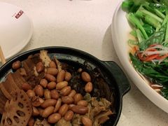 -闫府私房菜(经四路万达店)