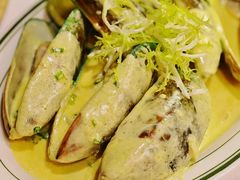-龙虾酒吧扒房(宁波香格里拉店)
