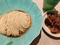 蟹籽酱油葱油拌面-松鹤面馆·古法焖肉面(观前店)