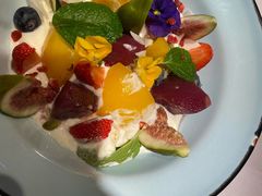 酸奶鲜果沙拉-阿妮叶李(光谷世界城店)