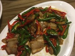-炭火功夫烤鱼·小龙虾音乐餐吧(新风街店)