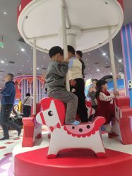 -Qmiss家庭娱乐中心(恒隆广场店)