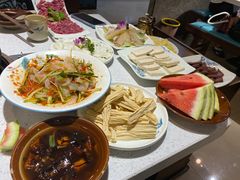 -贵府酸汤牛肉火锅·贵州老字号(飞山街店)
