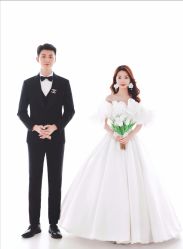 -都市丽人婚纱摄影