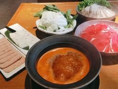 -呷哺呷哺(融创茂店)