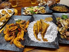 -老东镇啤酒屋海鲜加工·蒸汽海鲜·海鲜烧烤(台东店)