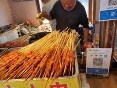 -绳金塔美食街(前进路店)