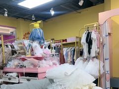 -甜镜物语 LOLITA·汉服·JK制服三坑生活馆(滨江道店)
