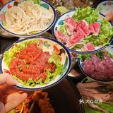 朋友跟我说有家火锅店在重庆当地传承了三代人了