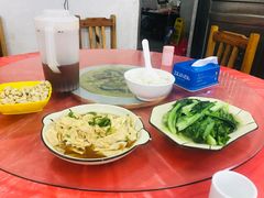 -银峰农庄·特色烧鸡·鲜无花果浸鸡
