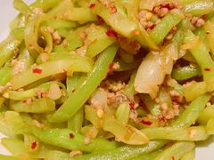 藠子莴笋丝丝脆-吃饭皇帝大土家民族菜(正大广场店)