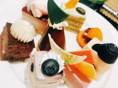 -青岛富力艾美酒店