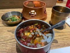 -成都你六姐·牛肉冒菜(上海环宇荟店)