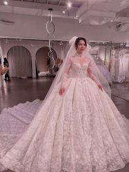 -艾米丽婚纱礼服