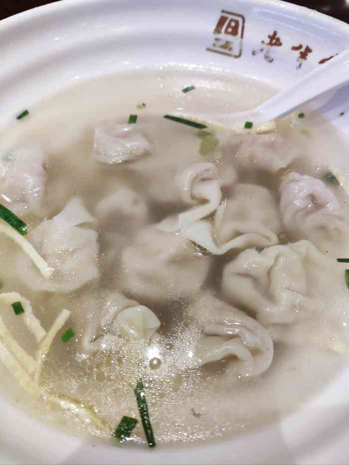 老半斋(福州路店)-"刀鱼面的季节,看到电视里的介绍就心心念着.