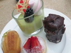 -亮马河饭店翠雅咖啡厅