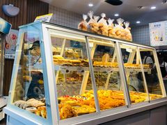 面包甜点陈列柜-一鸣真鲜奶吧(巴黎都市奶吧店)