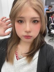 -斑斓色彩沙龙