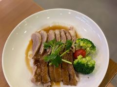 -e公馆鹅肉饭店·潮汕卤鹅(西平店)