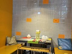 大堂-四季喧黔味豆米火锅(万达广场店)